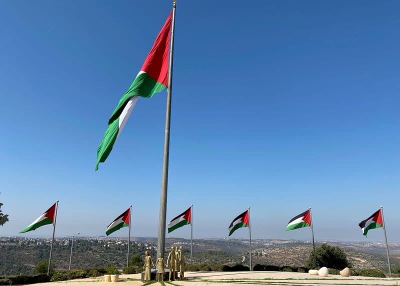 FM links regional security to restoration of Palestinian rights