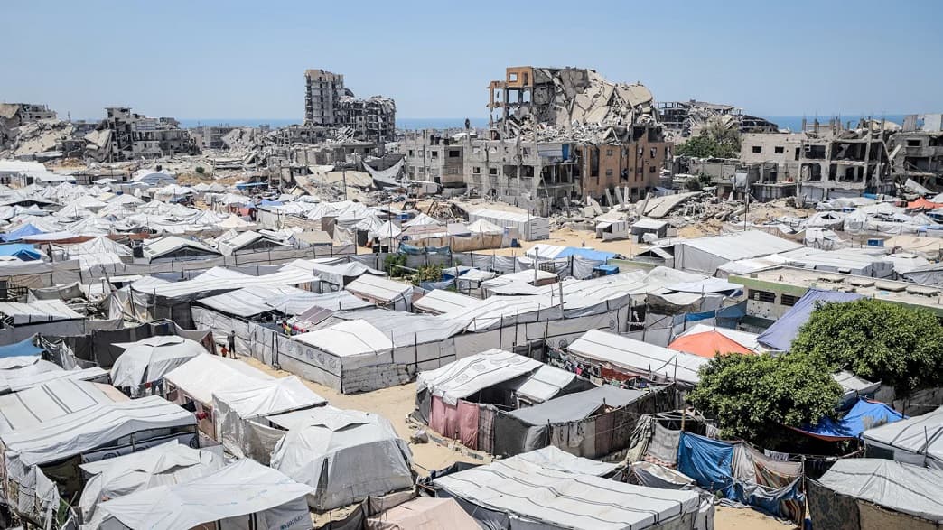 Egyptian FM, Palestinian VP urge preserving territorial unity in Gaza, West Bank