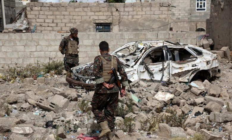 Why is there fighting in Yemen?