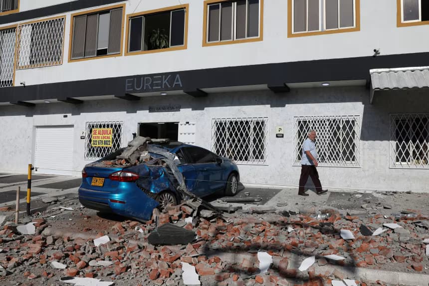 Powerful earthquake in Colombia kills more than 100 people