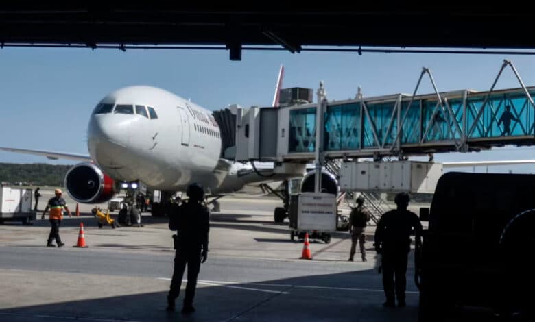 US deports Venezuelans for the first time since deadly earthquakes in June