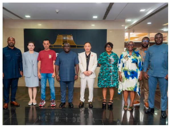 Sentuo Group donates 140 metric tonnes of rice and sugar to June 29 flood victims