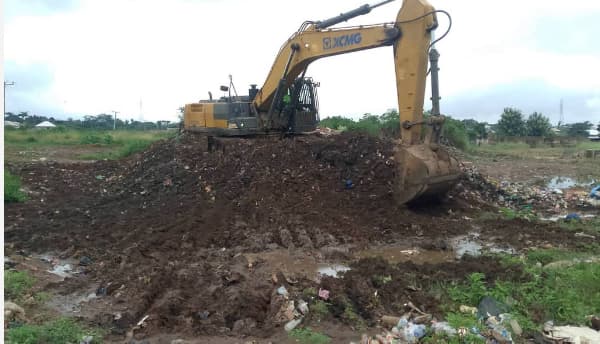 Wenchi Municipal Assembly clears Nkonsia old-age refuse dumpsite