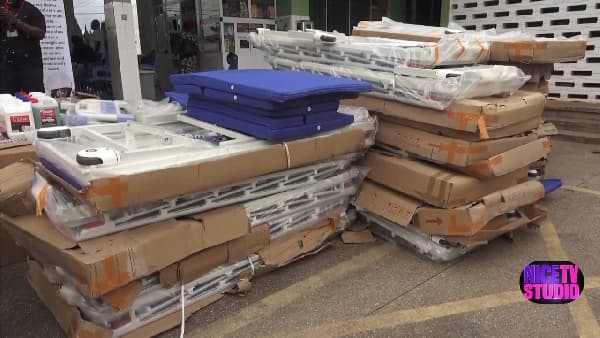 Koforidua hospitals receive beds and medical equipment donation