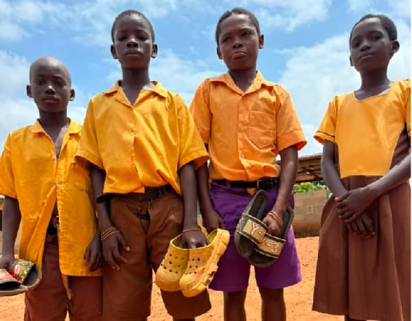 Children in Asibirim receive footwear support
