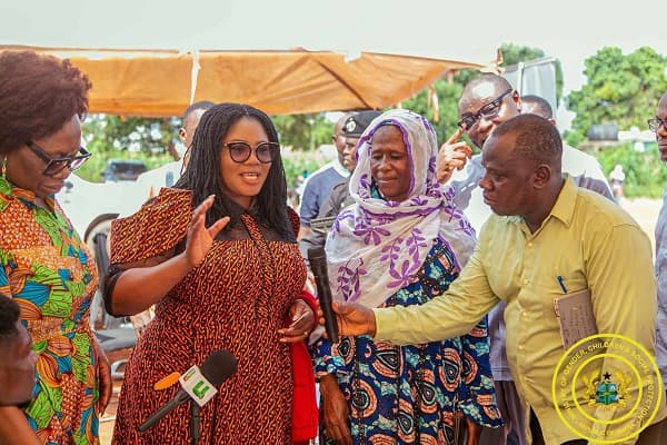 Gender Minister monitors LEAP beneficiary enrolment in Northern Region