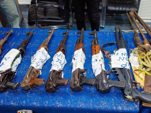 Police arrest five suspected armed robbers, recover AK-47s and 357 rounds