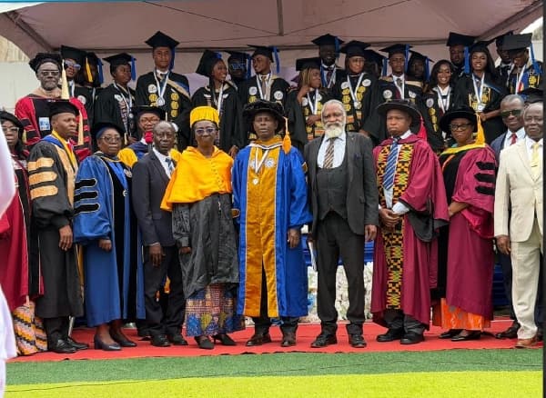 Valley View University VC urges integrity, lifelong learning as 1,156 students graduate