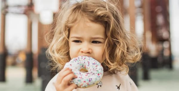 Limiting sugar before age two linked to better brain health