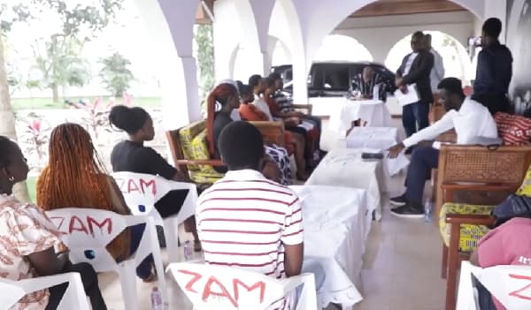 Togbe Dr Nyaho Nyaho-Tamakloe engages 15 RAI Scholarship students
