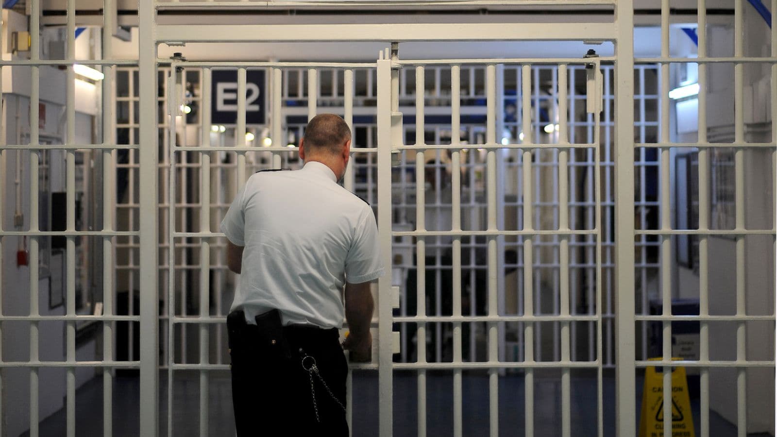 Worker jailed after smashing boss’ home, car over wage dispute