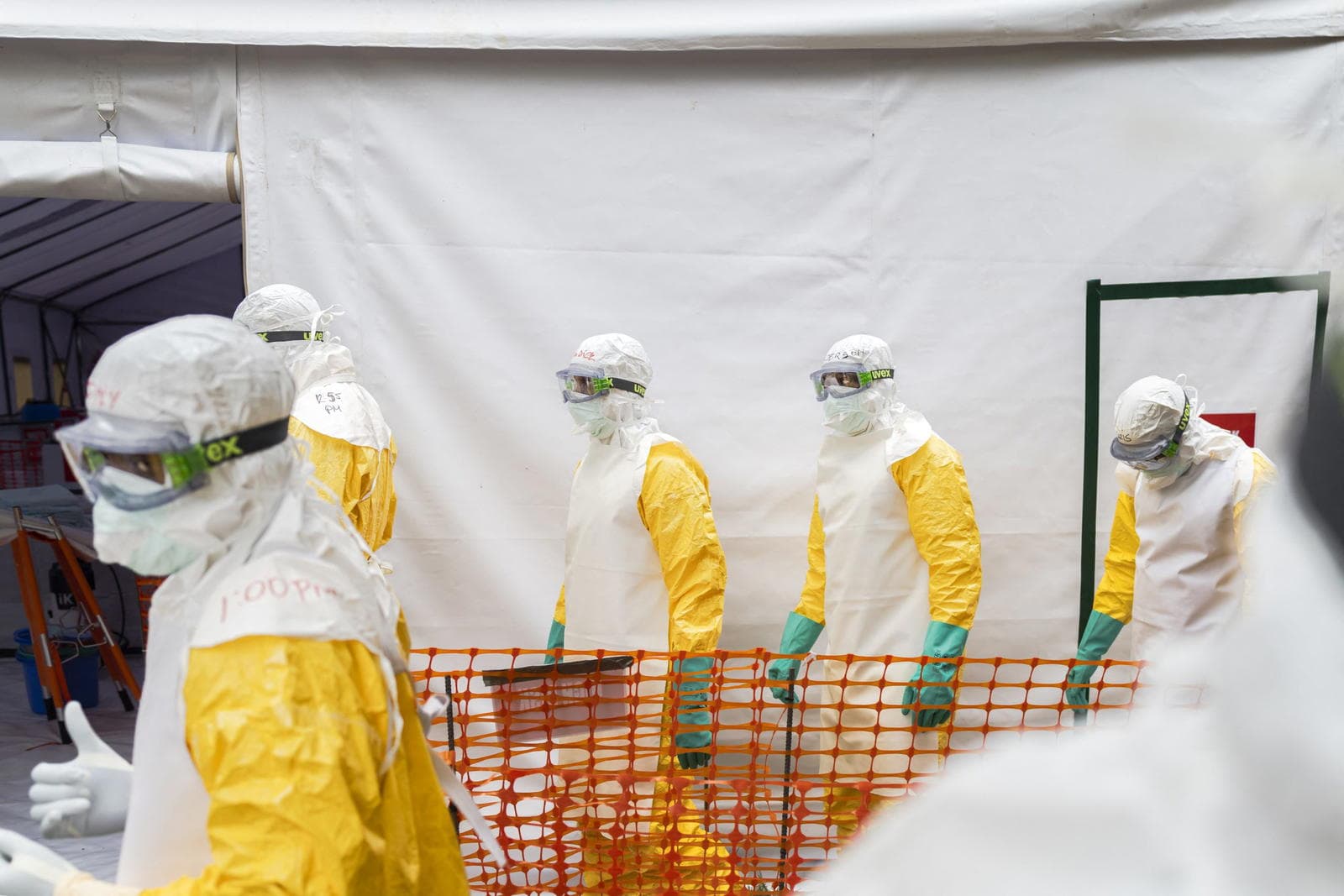 Ebola outbreak tops 2,000 cases in DR Congo