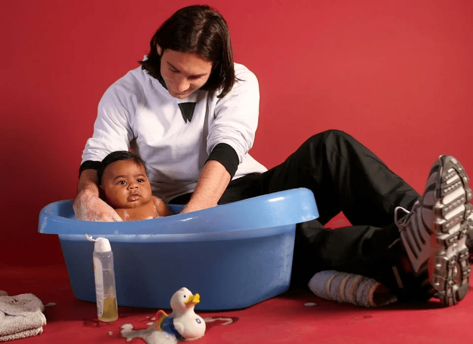 Throwback photo of Messi bathing baby Yamal resurfaces before World Cup final