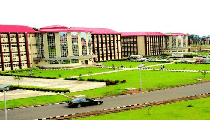Living in squalor: How filth, decay continue to rule over Nigeria Police barracks
