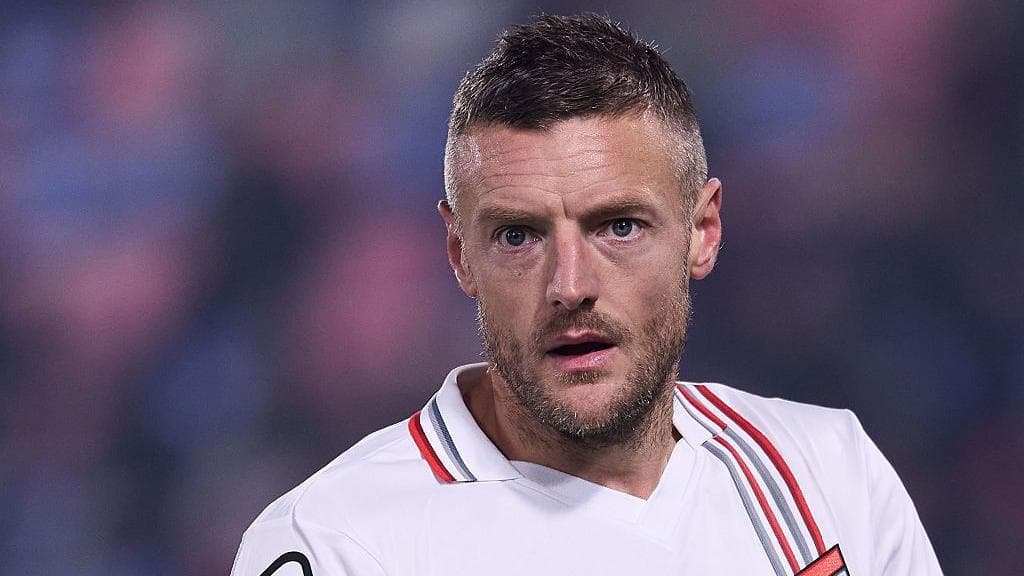 Jamie Vardy joins Burnley on season-long deal