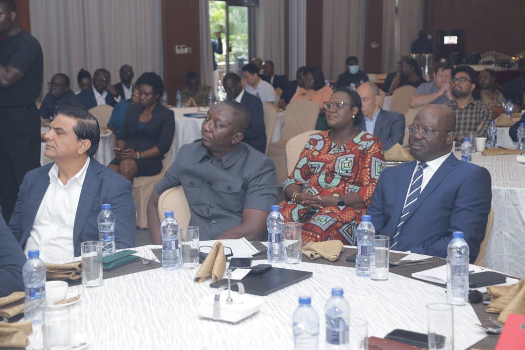 Government shifts economic focus from stability to growth, jobs