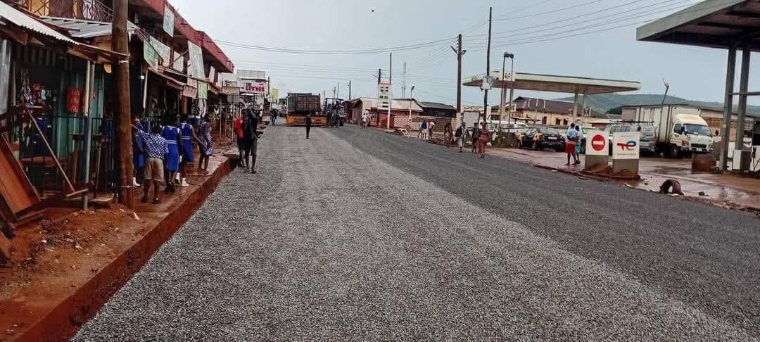 Somanya residents demand asphalt overlay to protect road investment