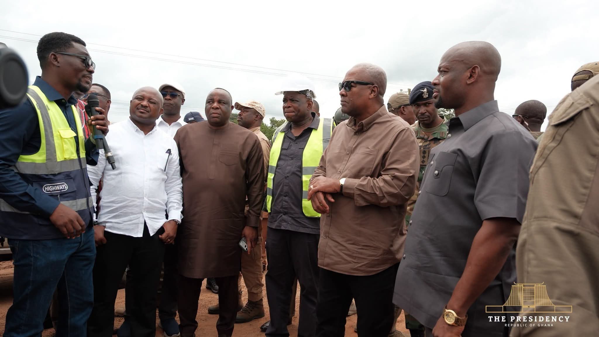 Mahama inspects ongoing construction works on 24-Hour Economy Market at Nadowli-Kaleo