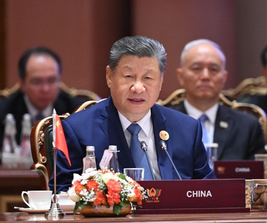 Xi urges BRICS to stand on right side of history, play pioneering role