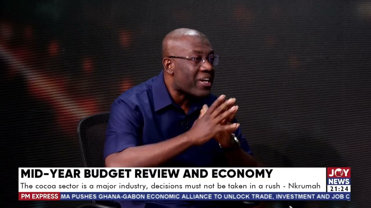 New cocoa pricing formula will leave farmers worse off – Oppong Nkrumah warns