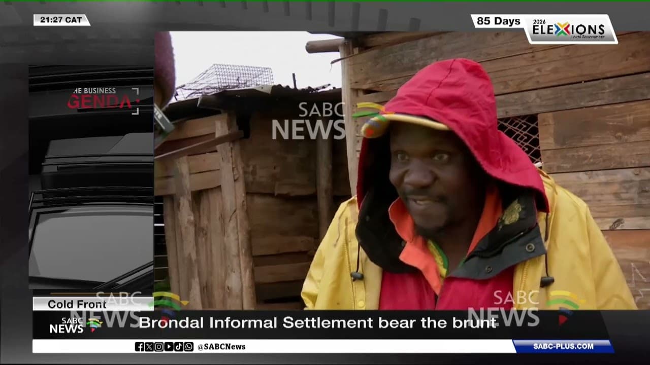 Cold, rainy weather hits Mbombela street vendors hard