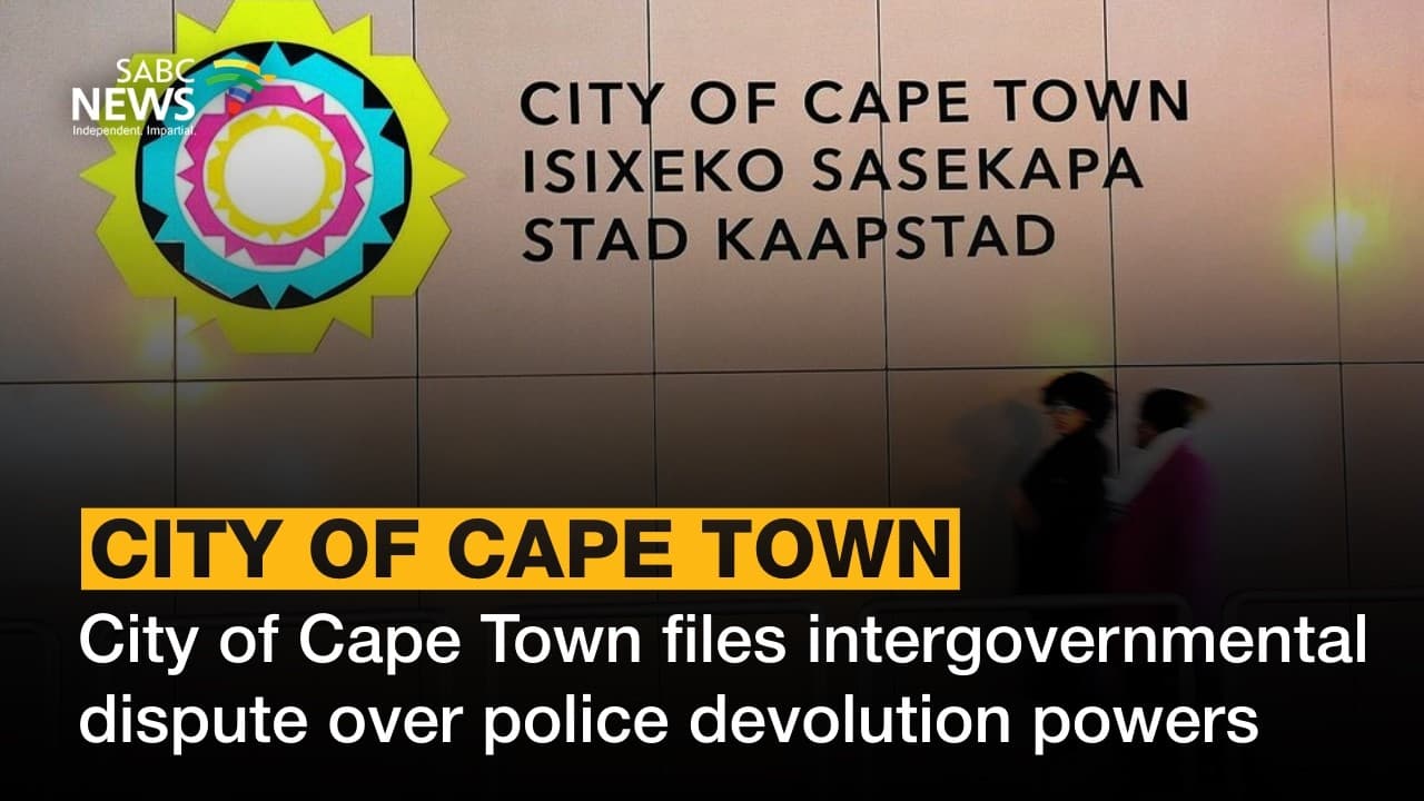 Hill-Lewis declares dispute over policing powers in Cape Town