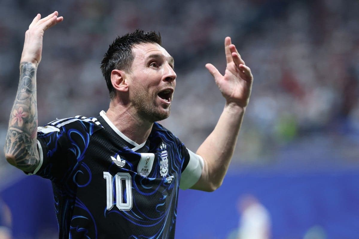 Argentina coach Scaloni hails ‘legend’ Messi before World Cup final
