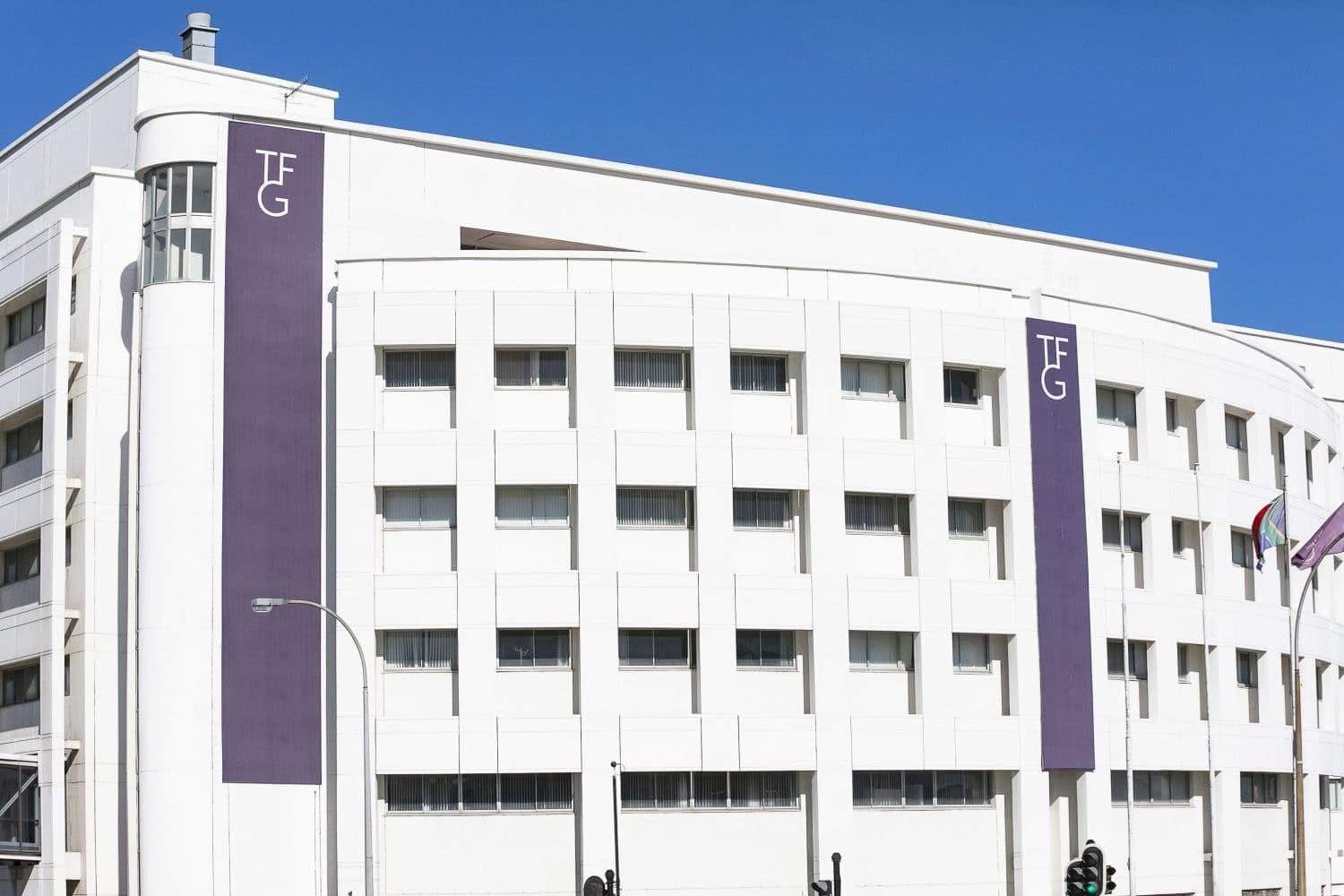 Foschini group CEO gets R26m less, while employees receive 2% and 5% increases