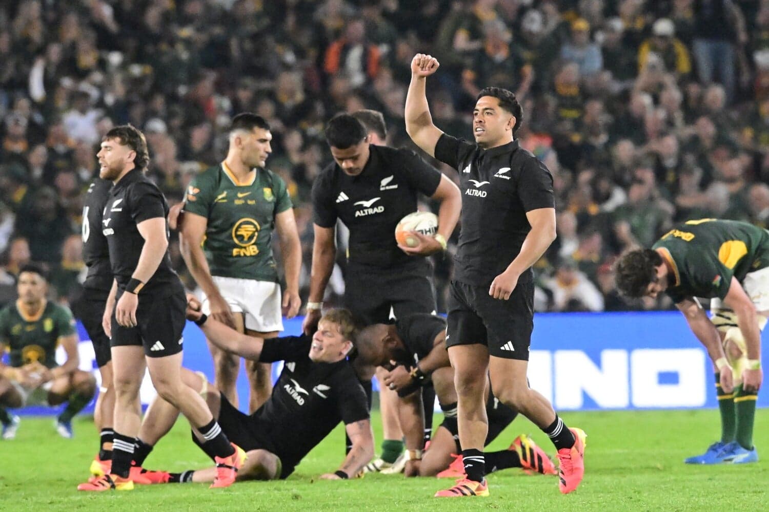‘We were able to convert, and they weren’t,’ says All Blacks boss Rennie