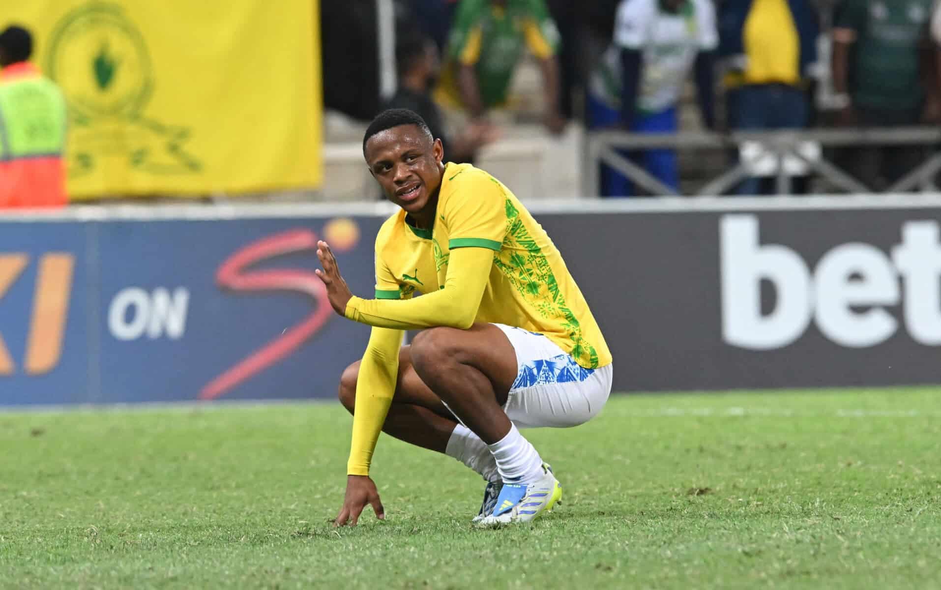 OPINION: Letlhaku’s agents are setting him up for failure