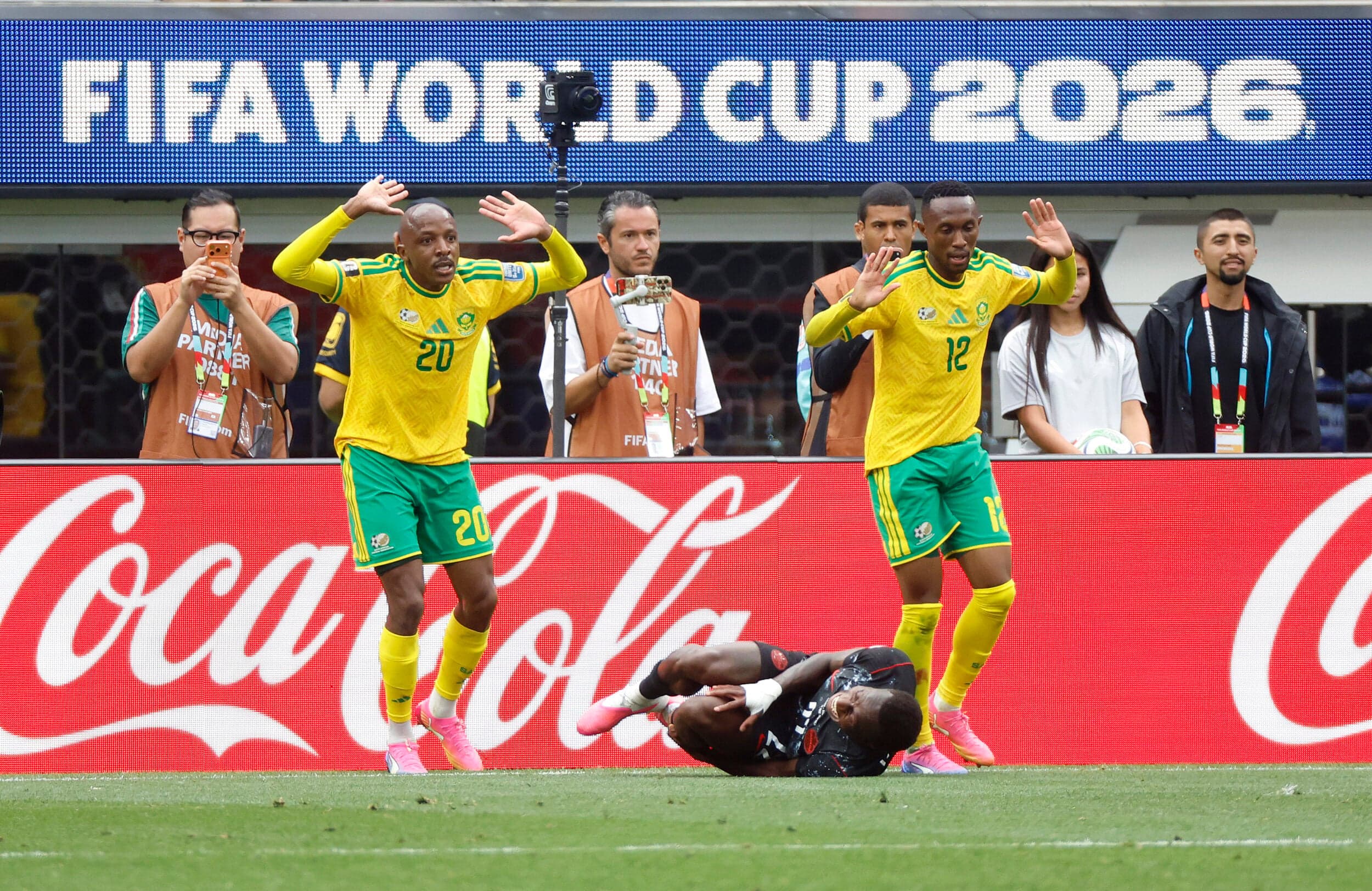Sundowns star Maseko wants out as Cardoso reveals conversation