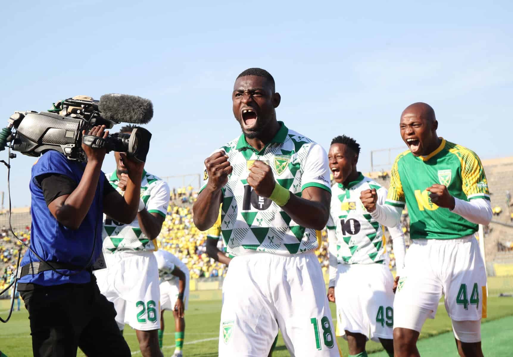 Golden Arrows stun Sundowns to take MTN8 semi-final advantage