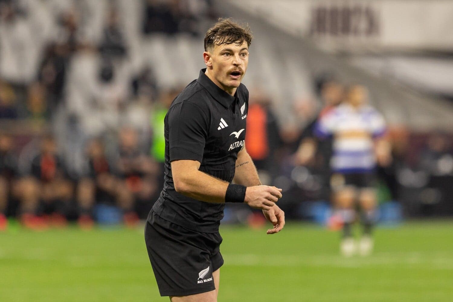 All Blacks make big wing call for second Test against Springboks
