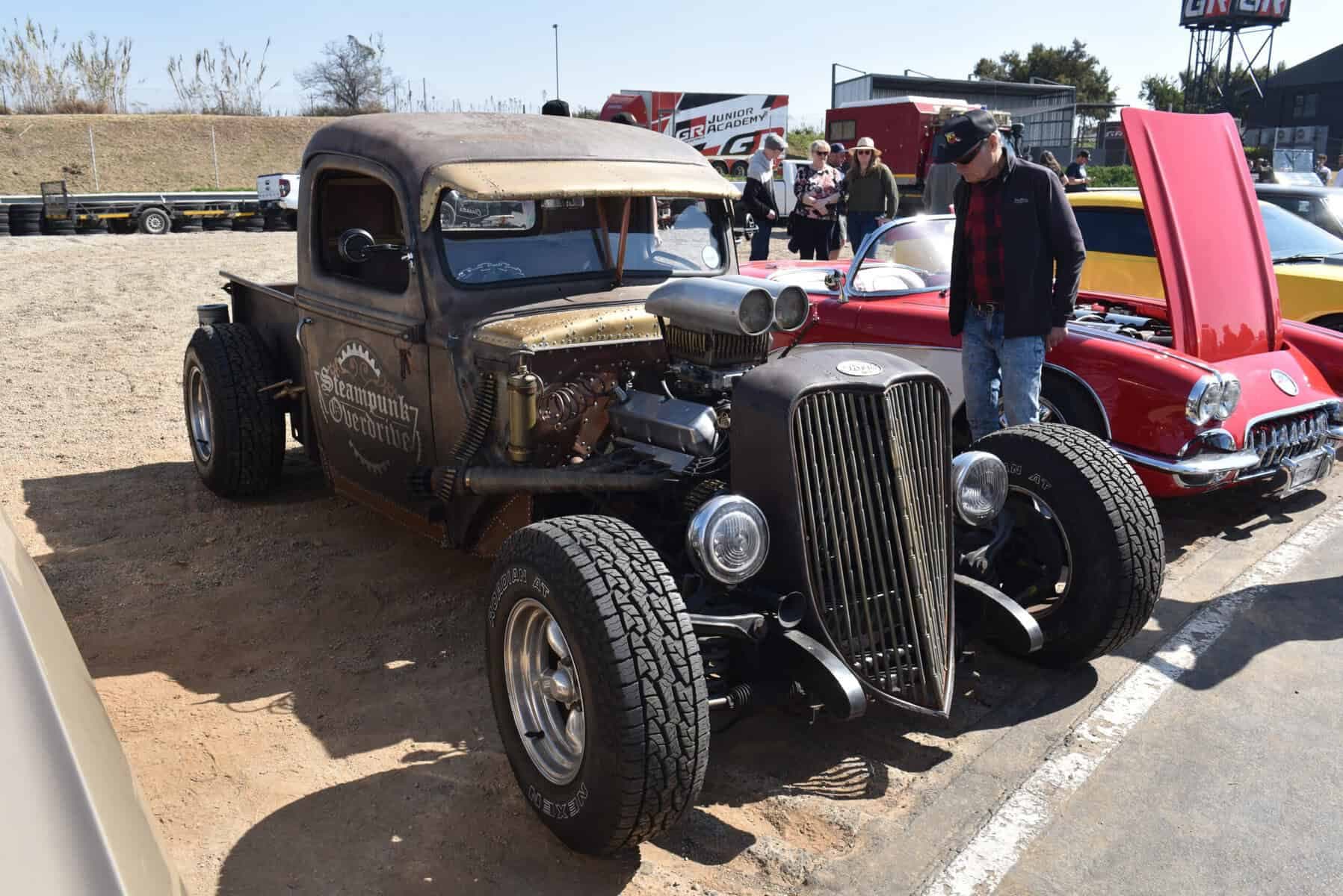 More than 2 500 classics shine at Cars in the Park 2026 [Video & Pics]
