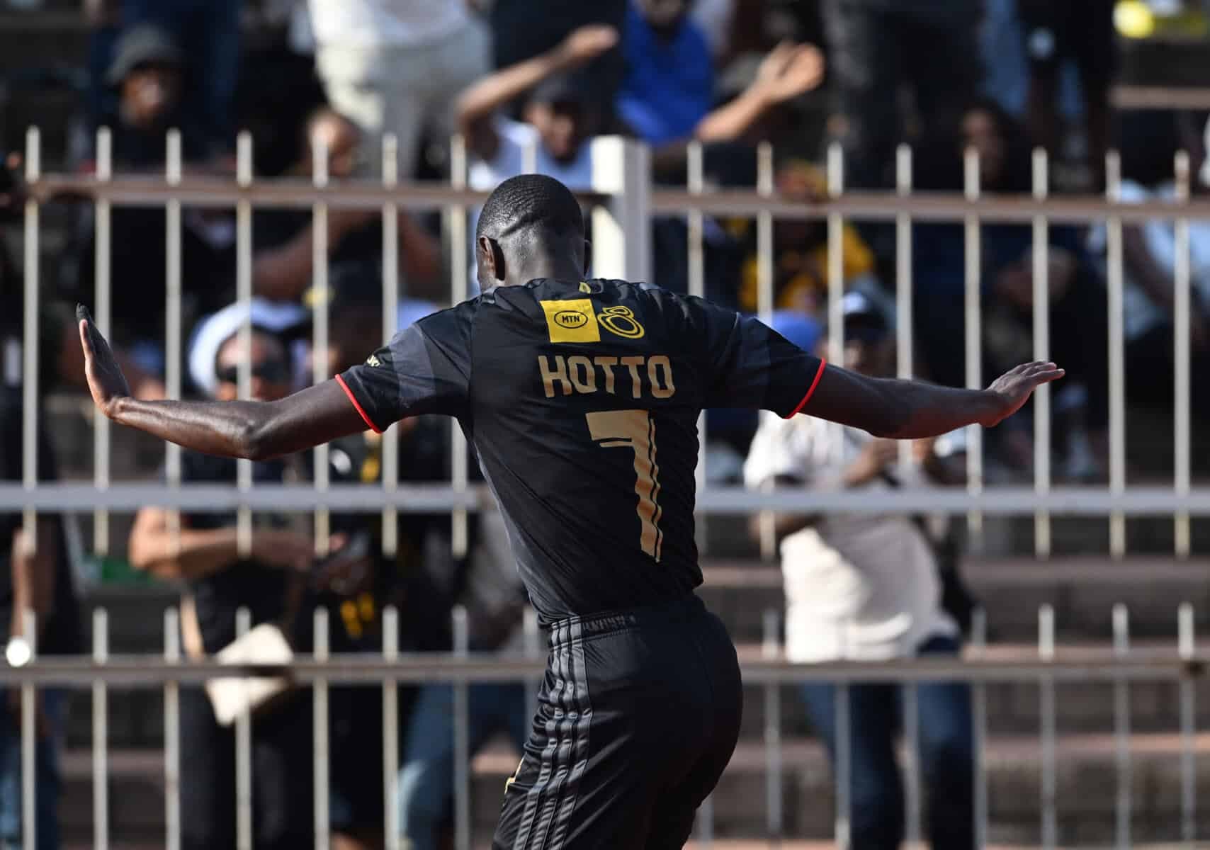 Hotto gives Pirates edge over Sekhukhune in MTN8 semifinal tie