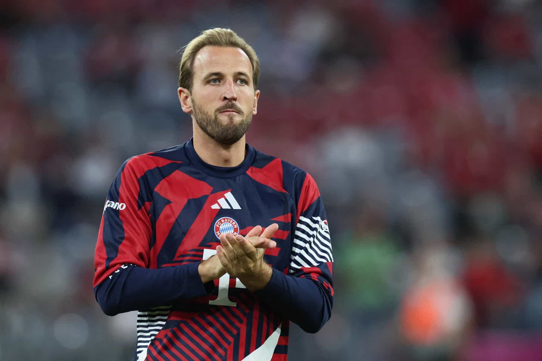 Kane confirms talks on Bayern extension