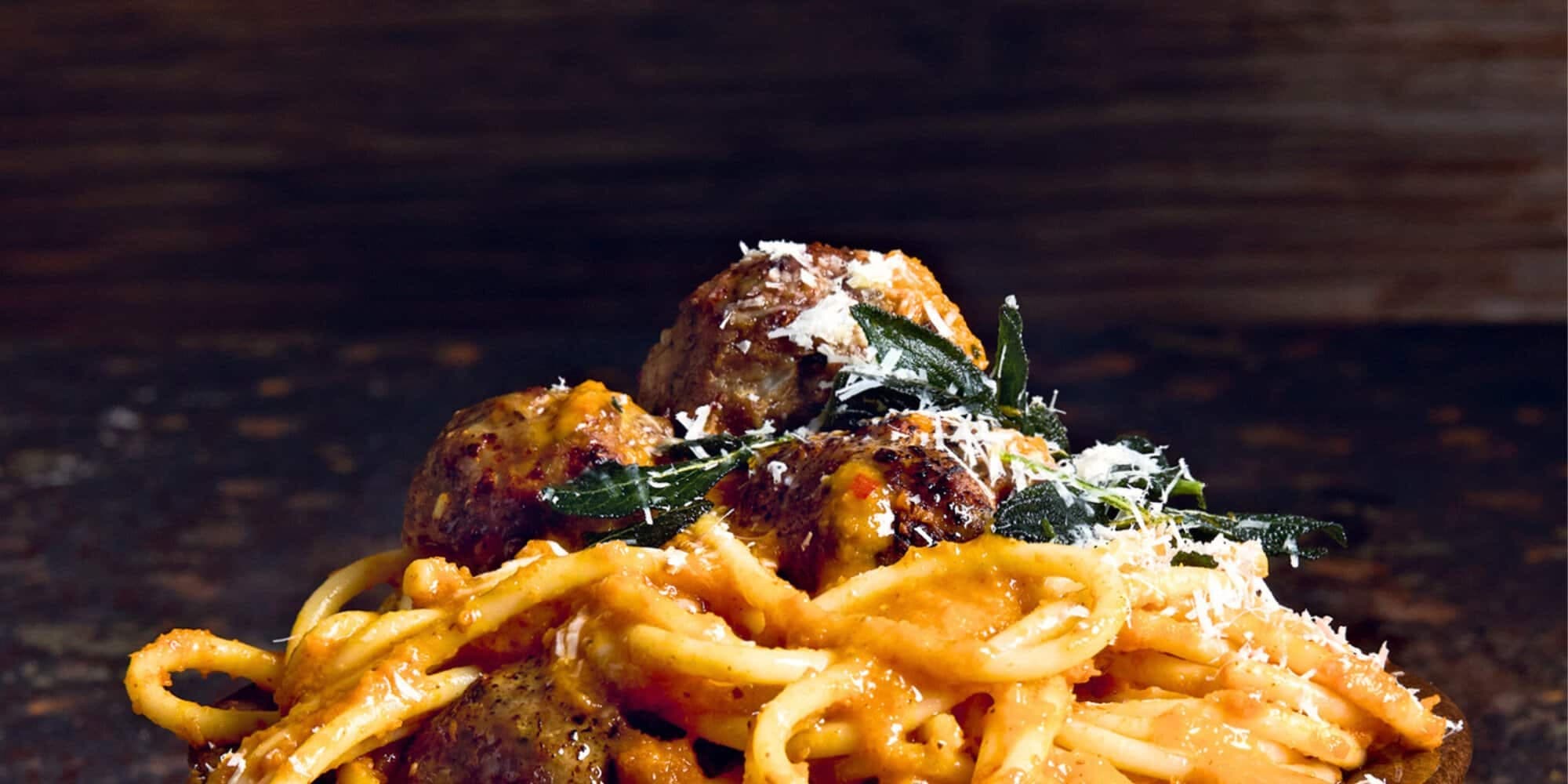 Recipe of the day: Karl Tessendorf’s Chakalekker Pasta & Meatballs