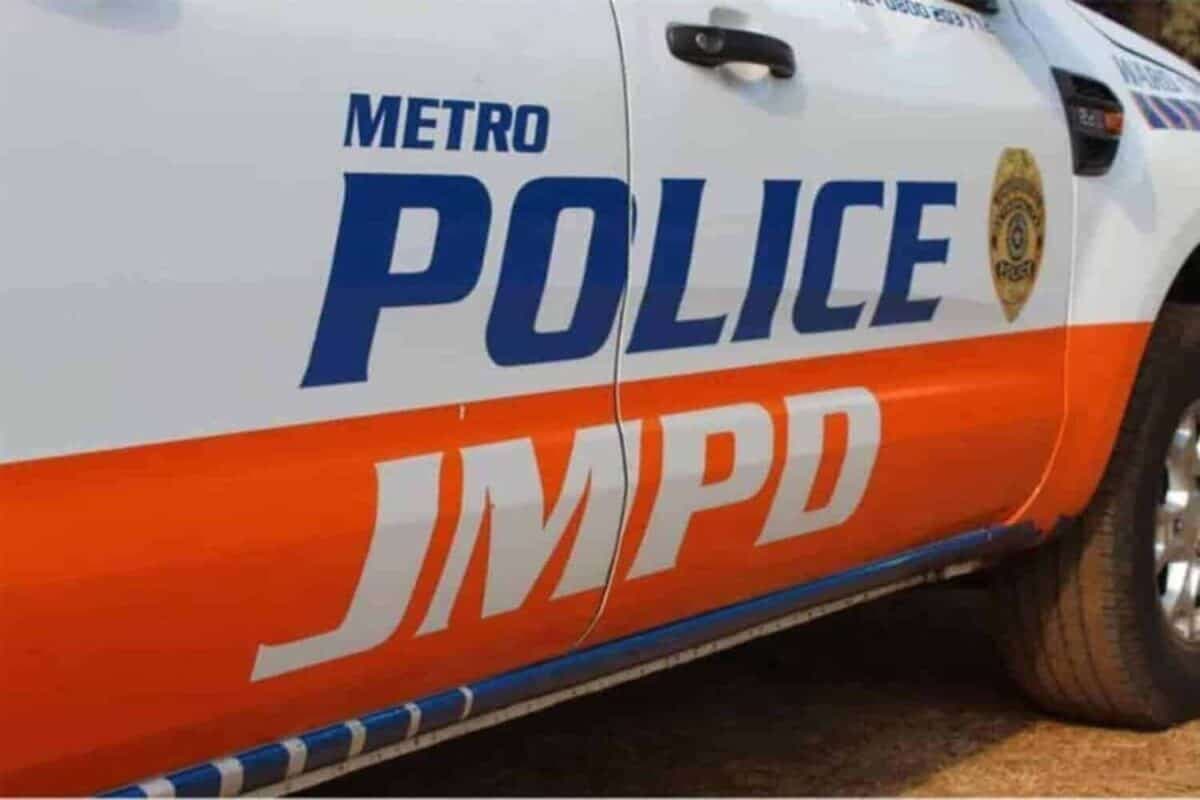 Lenasia Police on Manhunt for suspects who disarmed JMPD officer