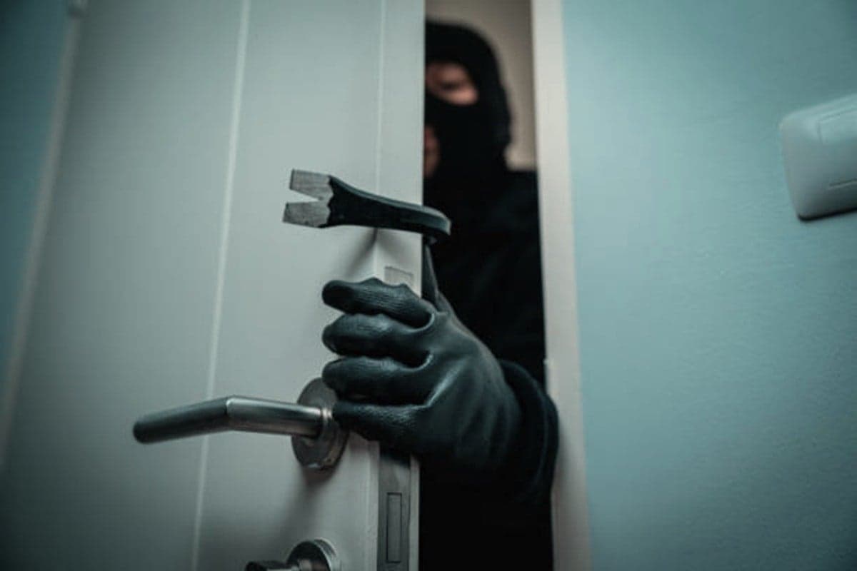 Safe and sound? The drop in crime stats South Africans aren’t buying