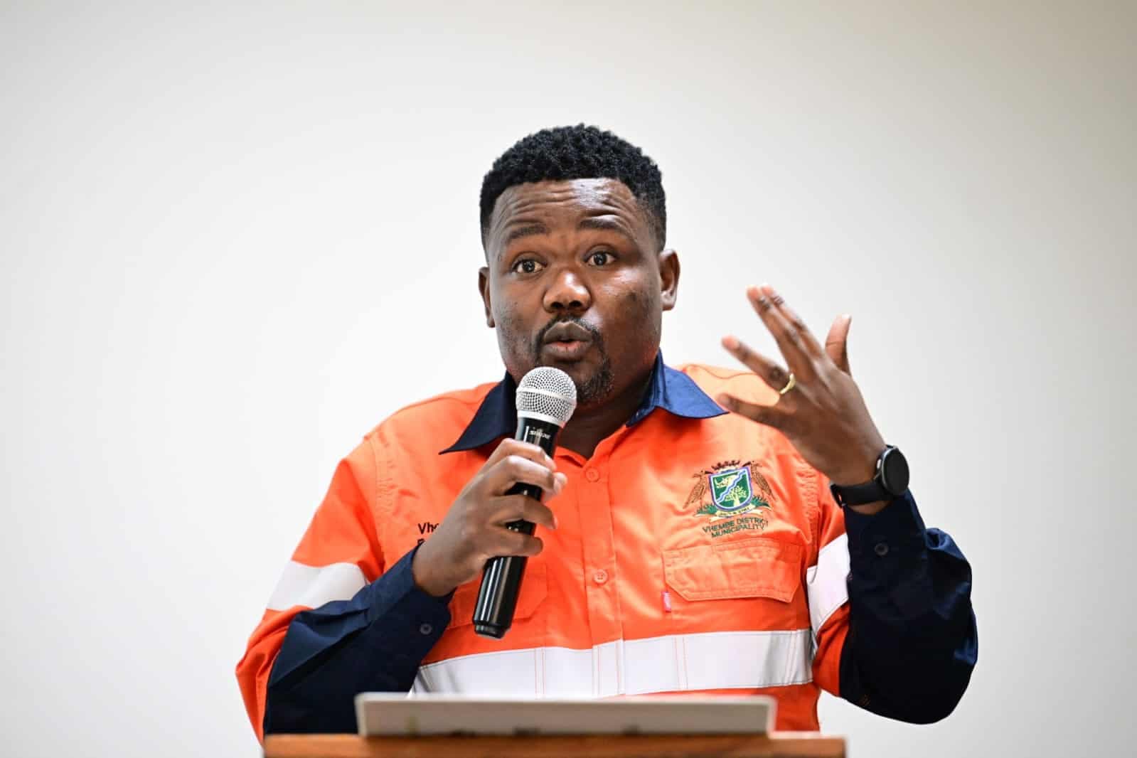 Pay now or face consequences, warns mayor