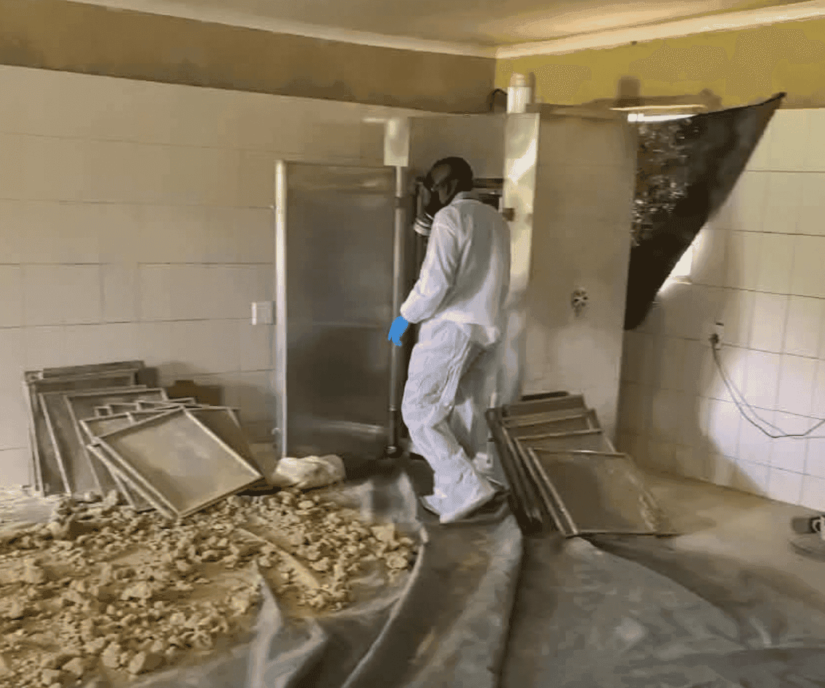 WATCH: Four suspects arrested as police uncover drug lab near Harties