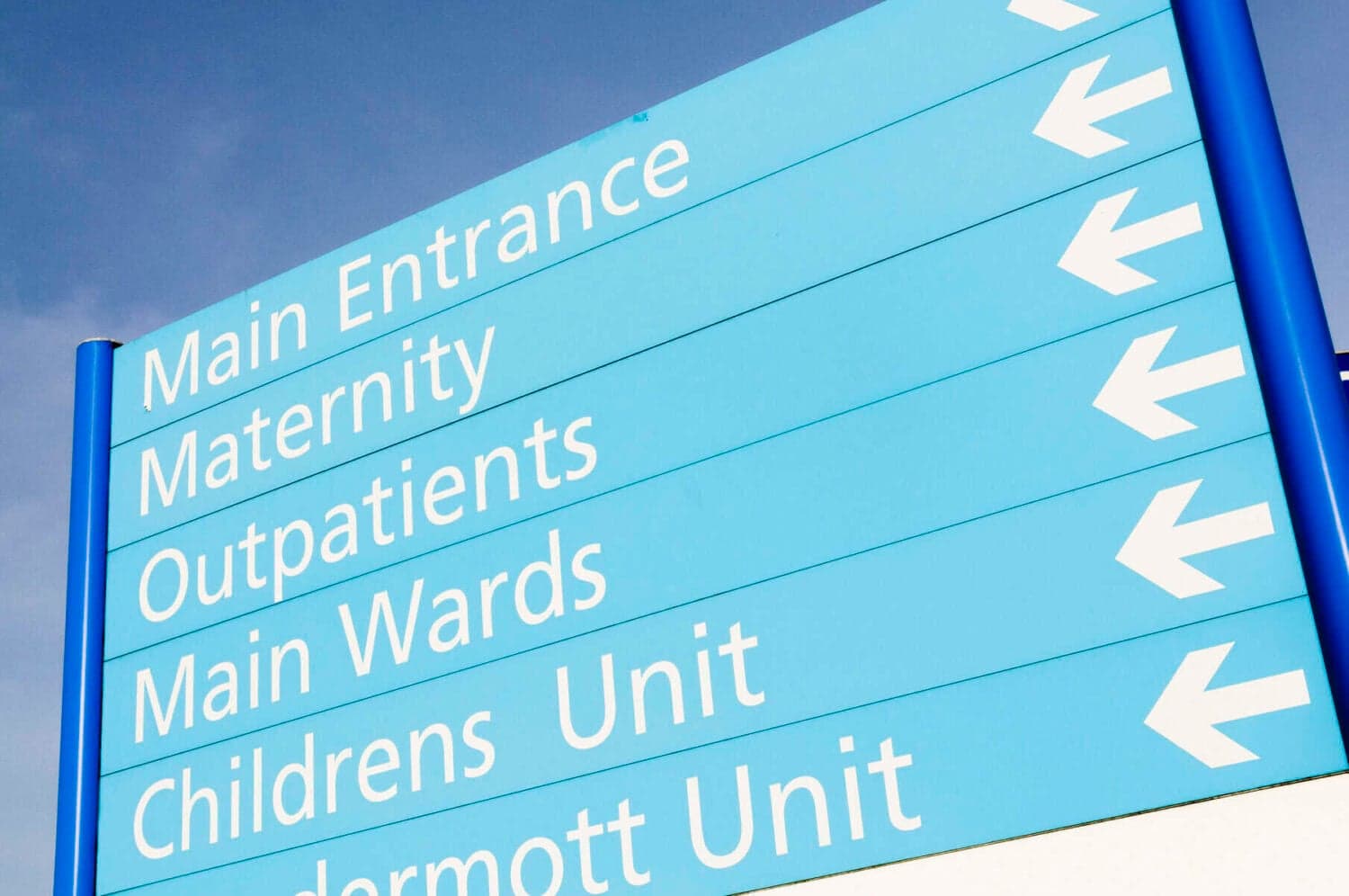 Eastern Cape women giving birth in wards with leaking roofs, mould, and exposed wires