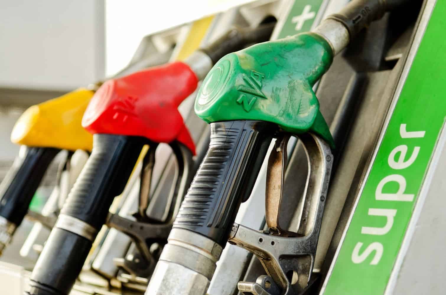 In case you missed it: Record fuel price looms | Sibiya threatens victim’s father | Dru Hill and Silk head to Mzansi
