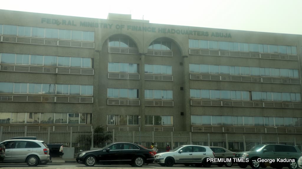 FG settles severance benefits for 2,100 former Nigeria Airways workers after two decades