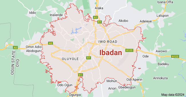 Fire razes nine shops at shopping complex in Ibadan – Official