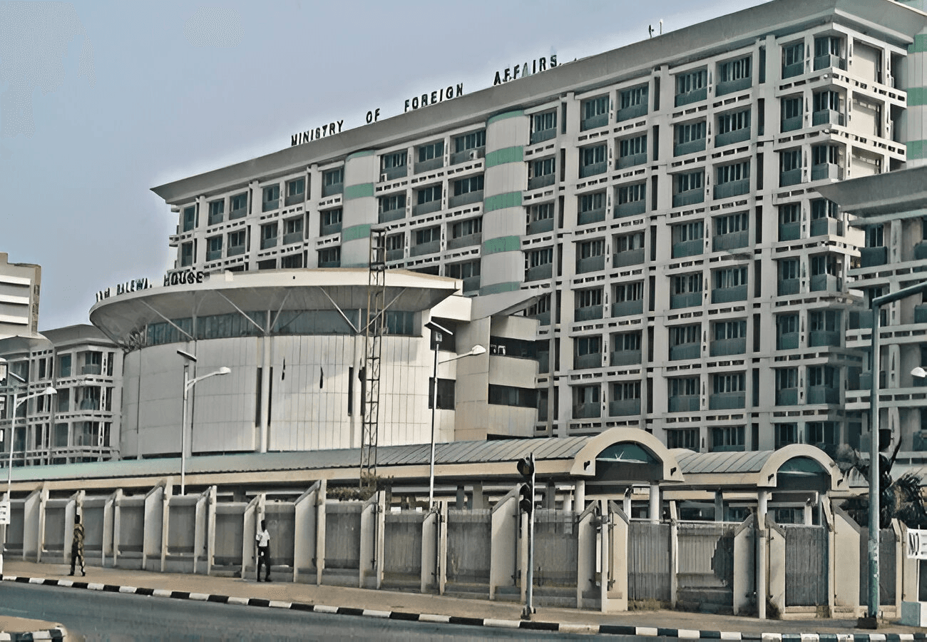 FG clarifies reports of Kuwaiti ban on Nigerian domestic workers