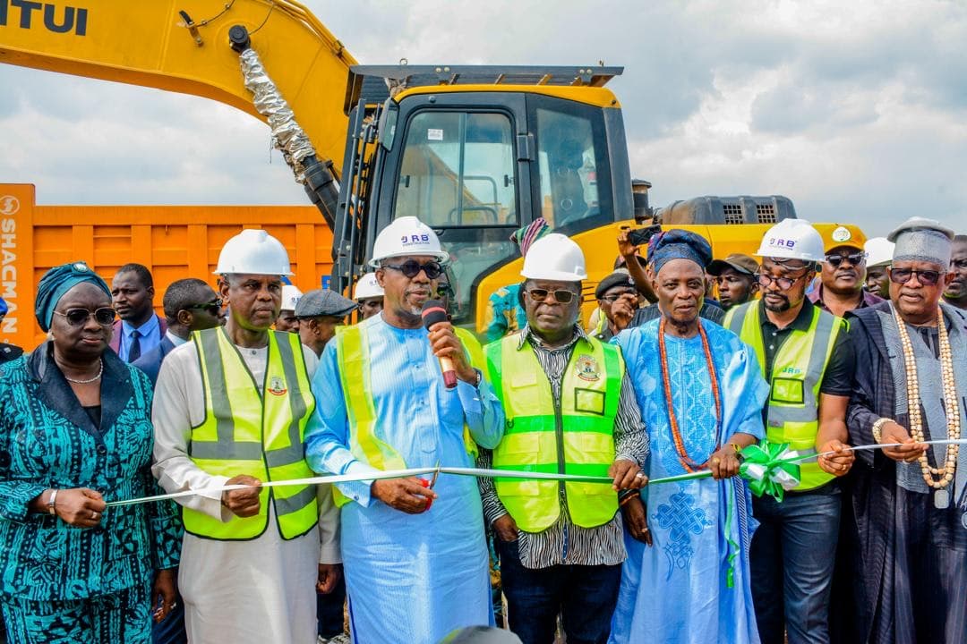 Tinubu flags off reconstruction of Ibadan–Ijebu-Ode Road, approves Abeokuta–Ibadan dualisation