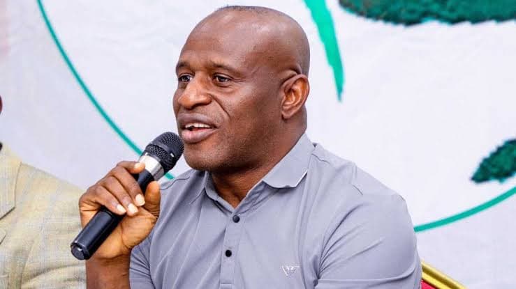 Pitch Awards: Philips backs Tinubu’s reforms as Osimhen, Iwobi, others win top honours
