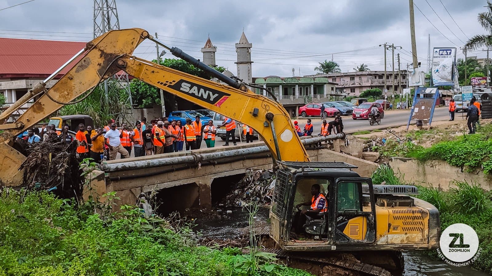 Zoomlion, NADMO, Dredge Masters support Ashanti Region’s flood prevention campaign