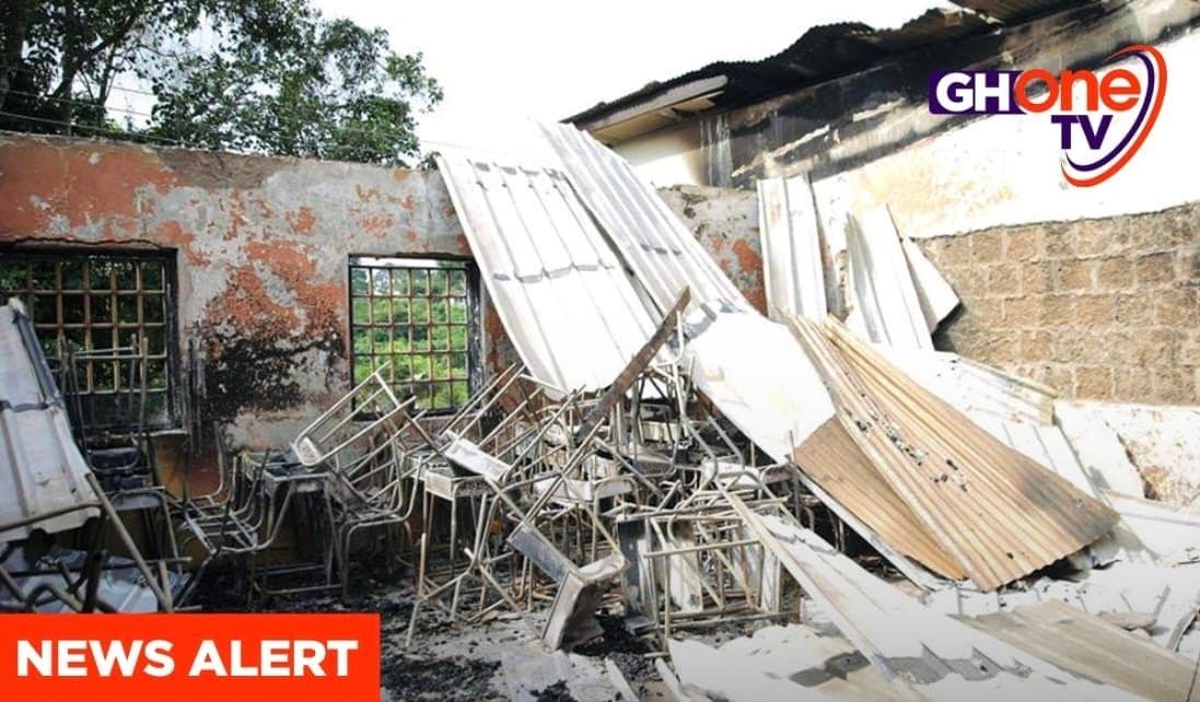 Hark Mount Sinai, Okuapeman SHSs shut down after violent clashes; students, police officer injured